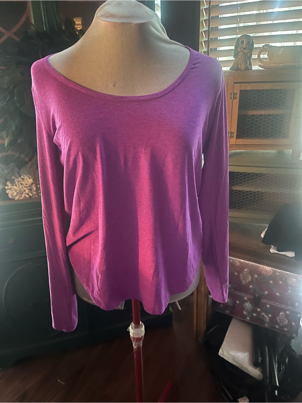 Beyond Yoga Long-Sleeve Scoop Neck Top in Bright Purple